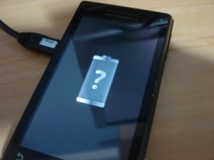 ponto de interrogação na tela de carregar a bateria no smartphone Android