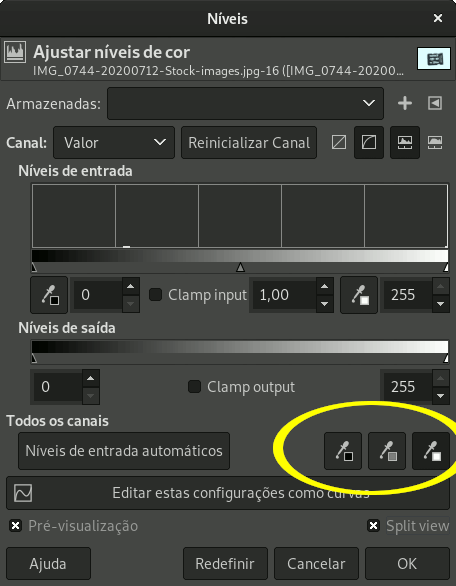 Print screen do painel de ajustes de niveis de cores no GIMP.